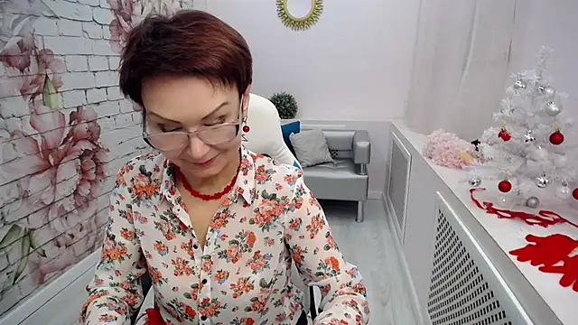 Snapshot of Cutie_Asya chatting on 12-19-24, 07:51 Cutie Asya online show from 12-19-24, 07:51