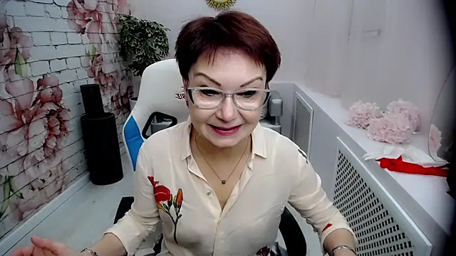 Snapshot of Cutie_Asya chatting on 01-28-25, 04:50 Cutie Asya online show from 01-28-25, 04:50