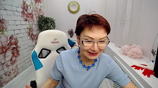 Snapshot of Cutie_Asya chatting on 02-10-25, 08:20 Cutie Asya online show from 02-10-25, 08:20