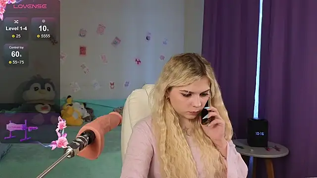 Snapshot of Kate_Legend chatting on 11-14-25, 03:16 Kate Legend online show from 11-14-25, 03:16