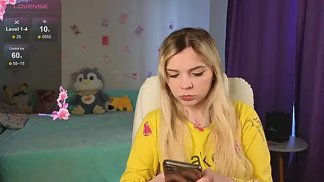 Snapshot of Kate_Legend chatting on 01-13-26, 05:02 Kate Legend online show from 01-13-26, 05:02