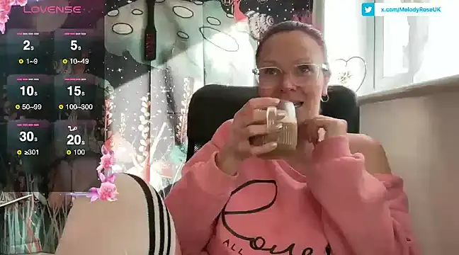 Snapshot of MelodyRoseUk chatting on 03-05-25, 10:33 MelodyRoseUk online show from 03-05-25, 10:33