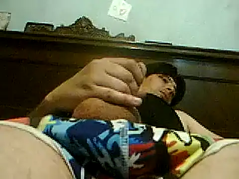 Snapshot of frank32love chatting on 02-09-25, 01:00 frank32love online show from 02-09-25, 01:00