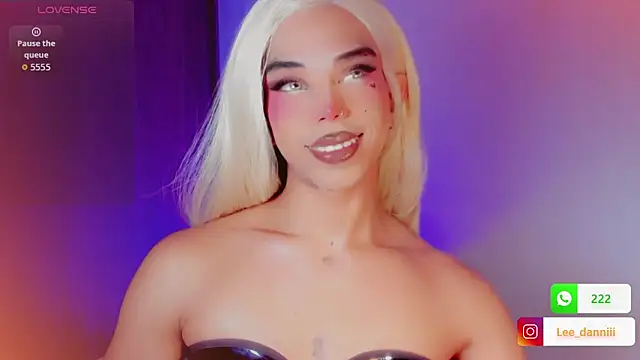 DanniLee  online show from 02-15-26, 08:27