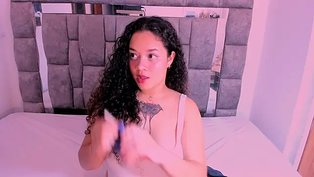 zulyjones online show from 02-03-25, 06:49