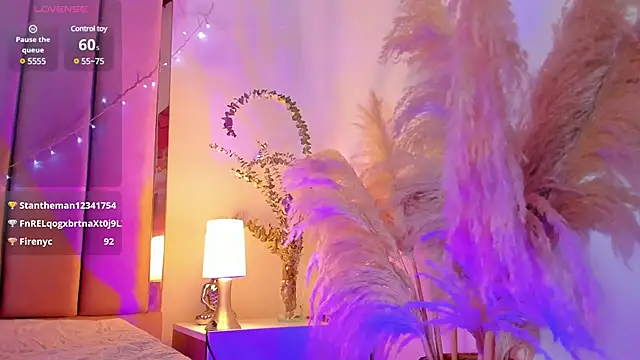 Snapshot of VICTORIA_RASH chatting on 01-15-25, 09:51 VICTORIA RASH online show from 01-15-25, 09:51