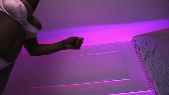 Snapshot of justnala_ chatting on 01-23-25, 04:09 justnala online show from 01-23-25, 04:09