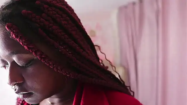 Snapshot of justnala_ chatting on 02-13-25, 04:22 justnala online show from 02-13-25, 04:22