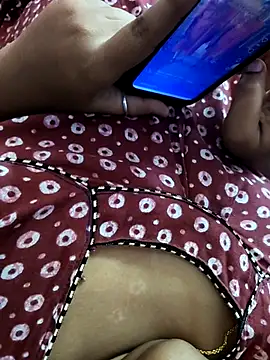 Snapshot of jasmine_janu chatting on 05-18-26, 07:36 jasmine janu online show from 05-18-26, 07:36