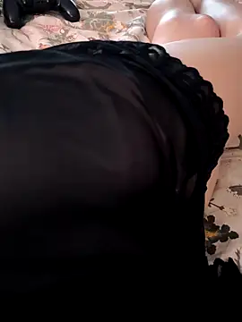 Snapshot of xx_Dreamloveme chatting on 03-09-25, 12:00 xx Dreamloveme online show from 03-09-25, 12:00