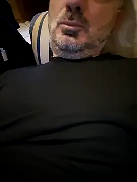 1talianBeutifulCock online show from 12-05-25, 01:31