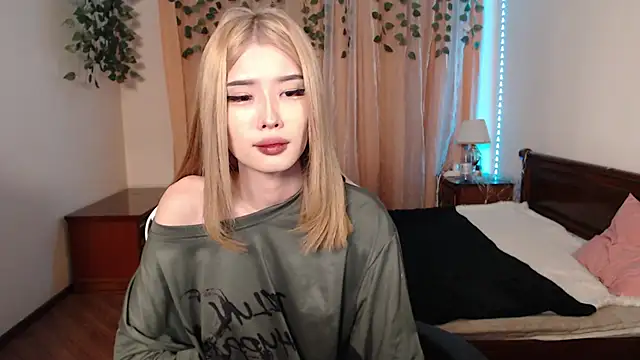 Velvetsky 1 online show from 01-14-25, 03:15