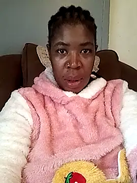 Snapshot of KinkyTall85 chatting on 03-17-25, 06:51 KinkyTall85 online show from 03-17-25, 06:51