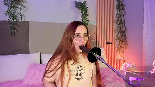 centaurigirl online show from 04-08-26, 11:48