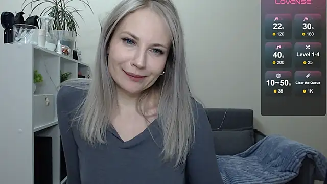 Snapshot of Sunny_bunny6 chatting on 01-09-25, 12:09 Sunny bunny6 online show from 01-09-25, 12:09