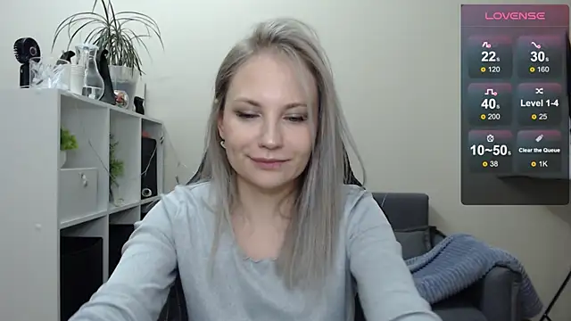 Snapshot of Sunny_bunny6 chatting on 01-12-25, 06:27 Sunny bunny6 online show from 01-12-25, 06:27