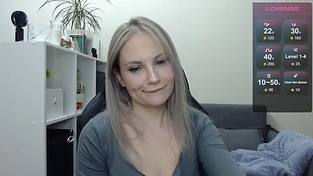 Snapshot of Sunny_bunny6 chatting on 01-27-25, 08:07 Sunny bunny6 online show from 01-27-25, 08:07