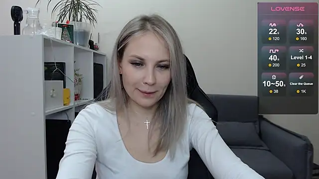 Snapshot of Sunny_bunny6 chatting on 02-12-25, 07:34 Sunny bunny6 online show from 02-12-25, 07:34