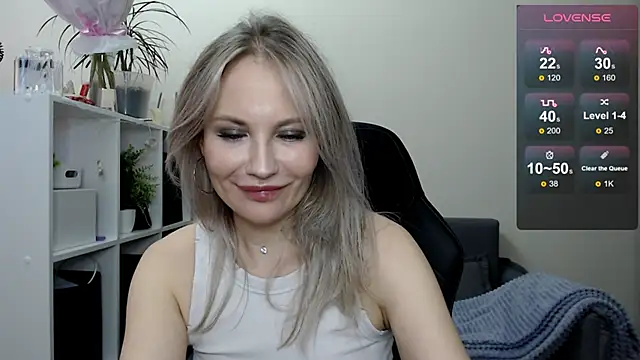 Snapshot of Sunny_bunny6 chatting on 03-12-25, 09:02 Sunny bunny6 online show from 03-12-25, 09:02