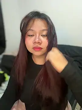 Snapshot of soffyvibes- chatting on 03-31-26, 02:02 soffyvibes- online show from 03-31-26, 02:02