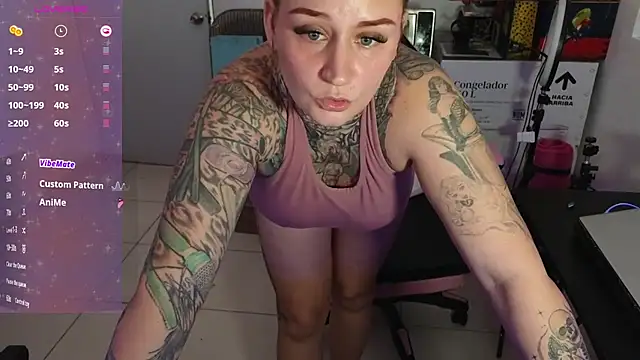 Snapshot of Lisacasandra chatting on 01-09-25, 04:41 Lisacasandra online show from 01-09-25, 04:41