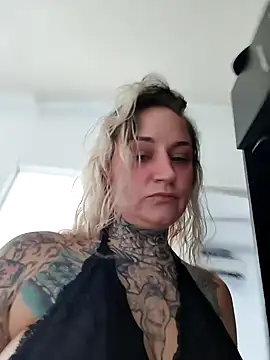 Snapshot of Lisacasandra chatting on 02-02-25, 09:45 Lisacasandra online show from 02-02-25, 09:45