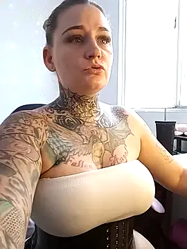 Snapshot of Lisacasandra chatting on 03-02-25, 05:58 Lisacasandra online show from 03-02-25, 05:58