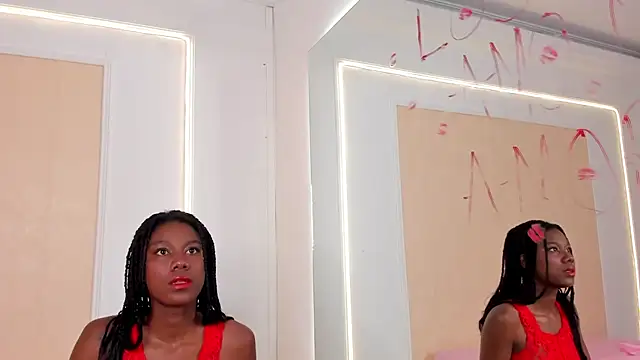 Roxxana-queen online show from 01-25-25, 07:07