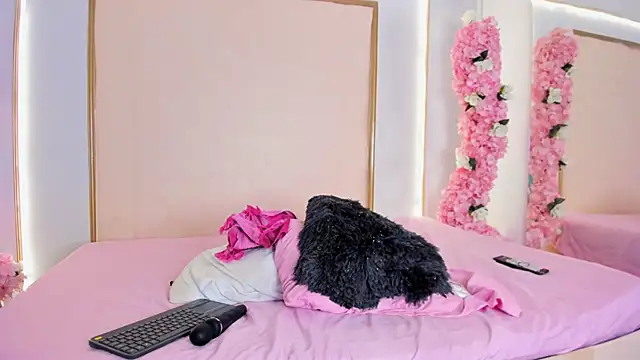 Roxxana-queen online show from 09-27-25, 07:52