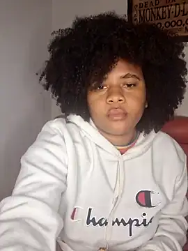 Snapshot of DANIELA_MICHEL chatting on 02-16-25, 12:41 DANIELA MICHEL online show from 02-16-25, 12:41