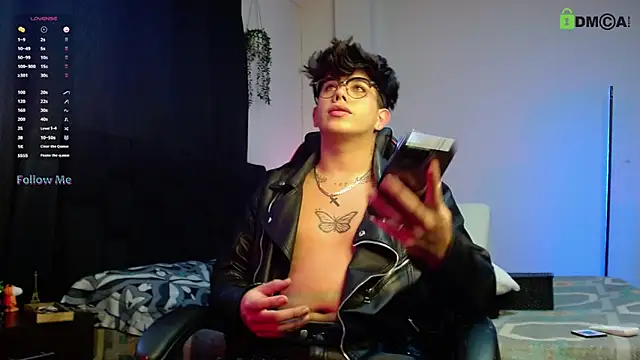 LyleBennett  online show from 11-03-25, 12:06