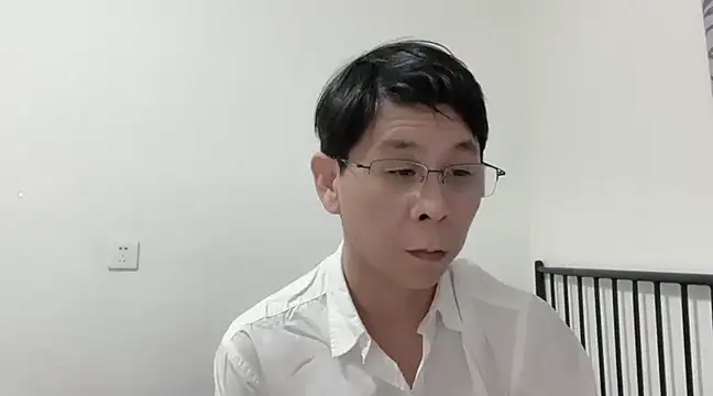 Snapshot of TGH521 chatting on 03-15-25, 08:58 TGH521 online show from 03-15-25, 08:58