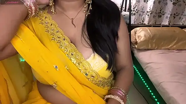 Snapshot of Doodhwaali chatting on 07-03-26, 02:23 Doodhwaali online show from 07-03-26, 02:23