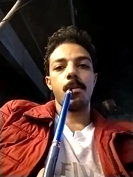 Snapshot of bontoo5 chatting on 11-21-25, 09:13 bontoo5 online show from 11-21-25, 09:13