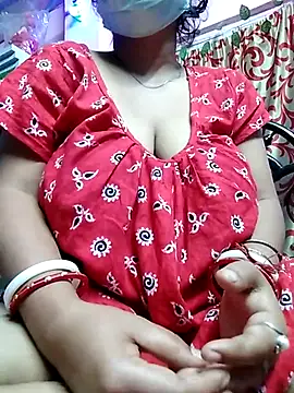 Snapshot of BERRY_00 chatting on 02-24-25, 01:13 BERRY 00 online show from 02-24-25, 01:13