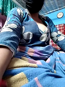 BERRY 00 online show from 12-14-25, 05:40