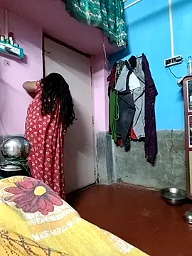 BERRY 00 online show from 03-24-26, 09:58