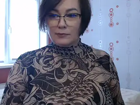 Nora Star online show from 03-21-25, 09:34