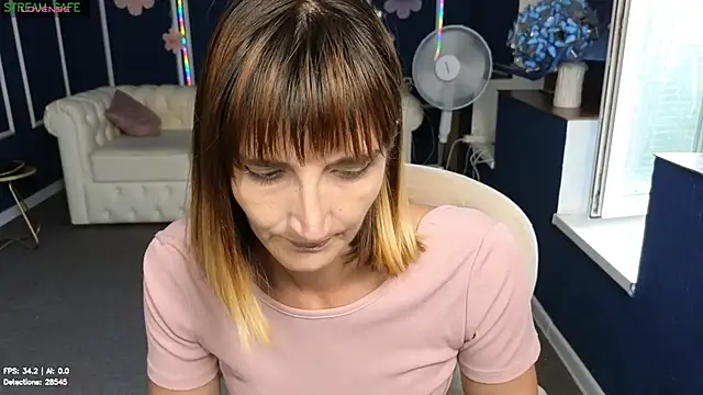 Snapshot of Nika_Kitten chatting on 07-16-26, 08:20 Nika Kitten online show from 07-16-26, 08:20