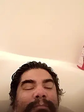 Snapshot of Brickstash chatting on 01-07-26, 05:43 Brickstash online show from 01-07-26, 05:43