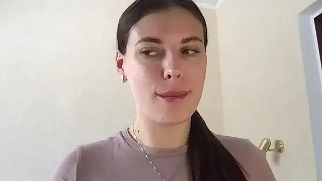 MoonriseGoddess online show from 05-04-26, 07:59