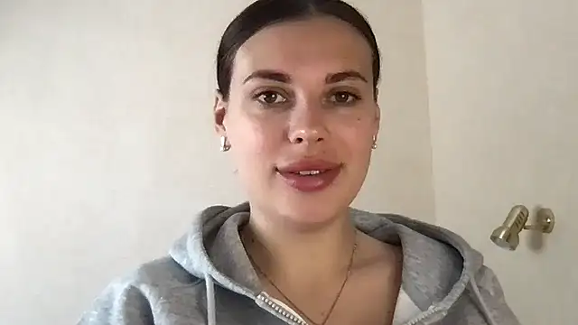 MoonriseGoddess online show from 05-05-26, 09:06