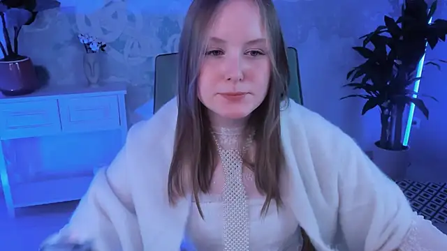 Snapshot of VivienLeeigh chatting on 02-08-25, 03:10 VivienLeeigh online show from 02-08-25, 03:10