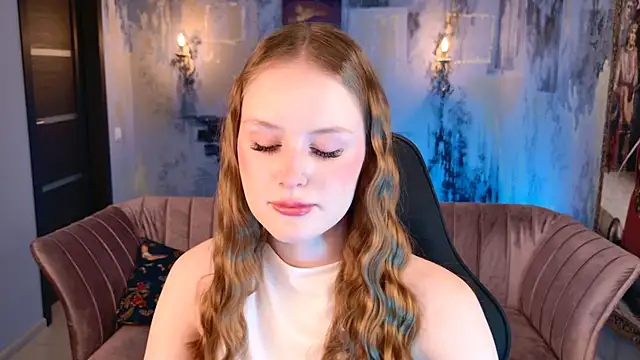 Snapshot of VivienLeeigh chatting on 11-11-25, 09:09 VivienLeeigh online show from 11-11-25, 09:09