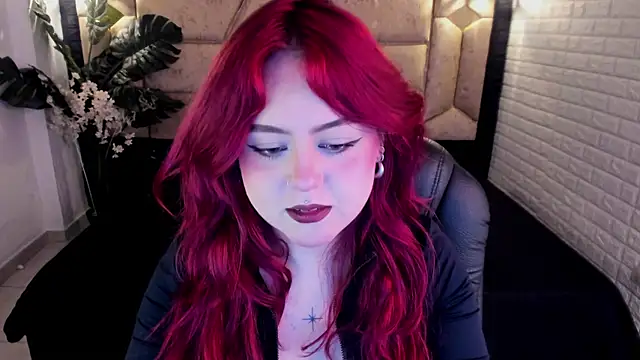 crimson tati  online show from 04-12-26, 04:17