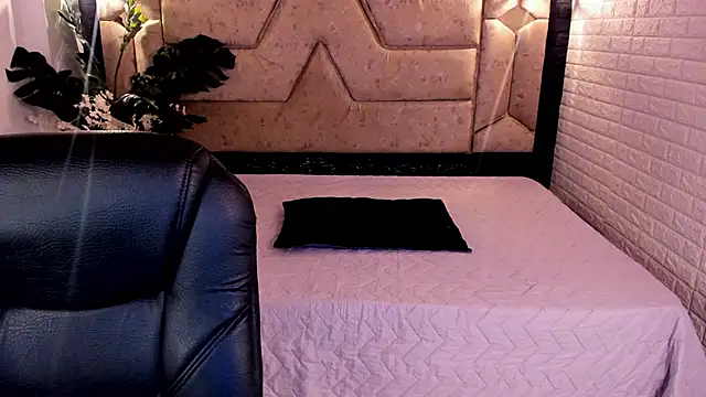 crimson tati  online show from 07-01-26, 01:02