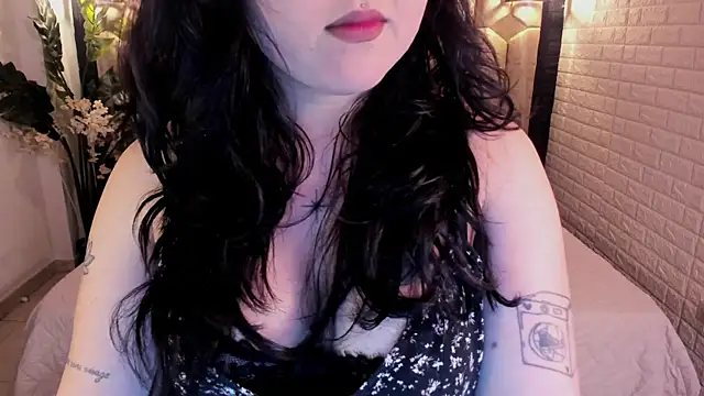 crimson tati  online show from 07-11-26, 01:36