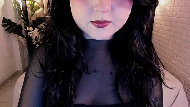 crimson tati  online show from 07-18-26, 01:26
