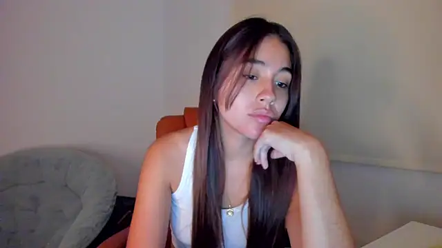 Snapshot of AriaMontgomery chatting on 02-03-25, 10:14 AriaMontgomery online show from 02-03-25, 10:14