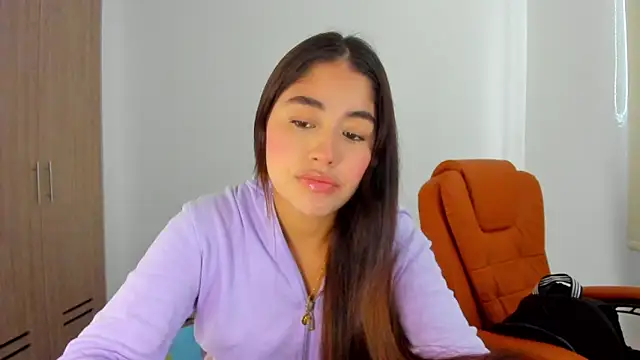 Snapshot of AriaMontgomery chatting on 02-28-25, 06:09 AriaMontgomery online show from 02-28-25, 06:09